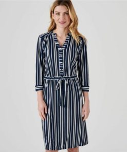 Enchantewear.shop109e25ca6f 4