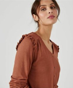 Enchantewear.shop11f41fe9dc 2