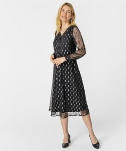 Enchantewear.shop12da2dec44 4