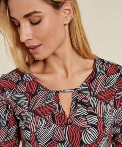 Enchantewear.shop3c13db9324 3