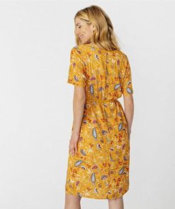 Enchantewear.shop3ccf5cc657 3