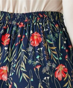 Enchantewear.shop5cf5a85da6 2