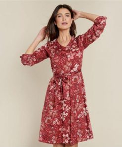 Enchantewear.shop88e4193903 1