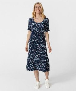 Enchantewear.shopc81b07083f 4