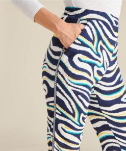 Enchantewear.shopdccfbdb755 2