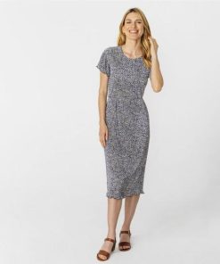 Enchantewear.shopeeb5b2c82c 1