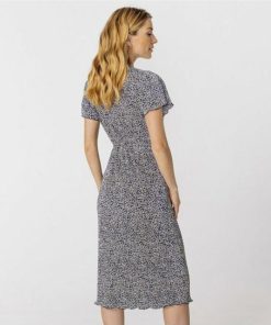 Enchantewear.shopeeb5b2c82c 3