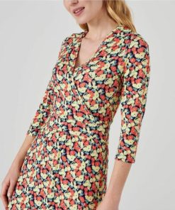 Enchantewear.shopf38f60171d 2