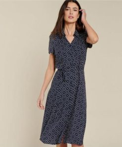 Enchantewear.shopf79fc3000d 1