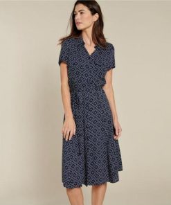 Enchantewear.shopf79fc3000d 3